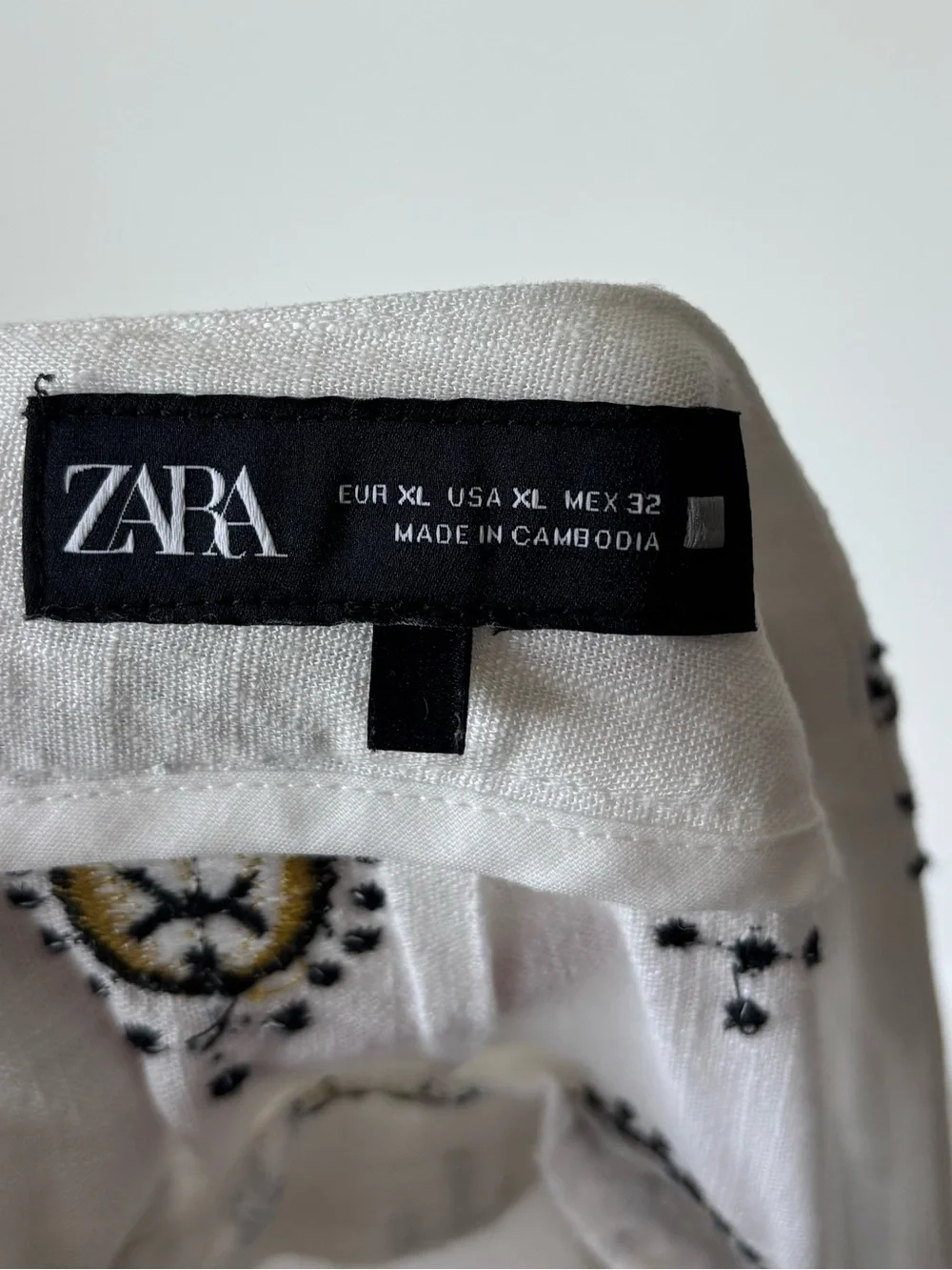 Zara White Embroidered Linen Blend Pant Yellow Black Pattern Beach Travel
